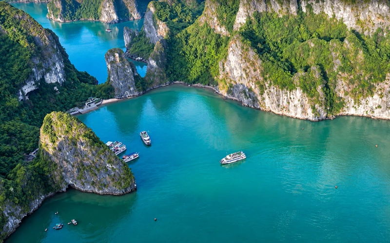 halong bay