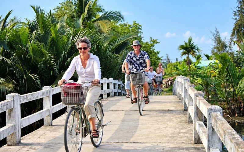 cycling in hoi an